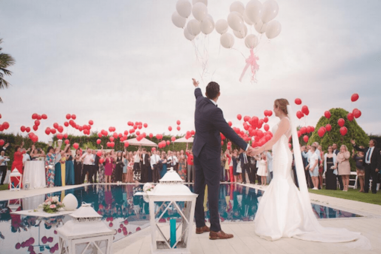 6 Insanely Unique Wedding Venues That Will Amaze Your Guests