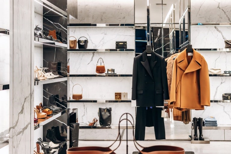 blockchain and future off luxury resale protecting your investments