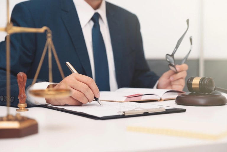 maximizing-compensation-with-legal-expertise