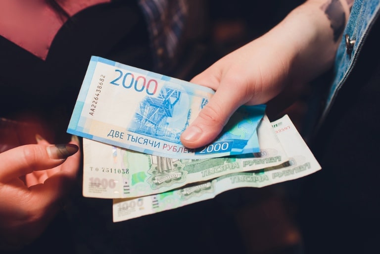 the hidden requirements behind checking account bonuses